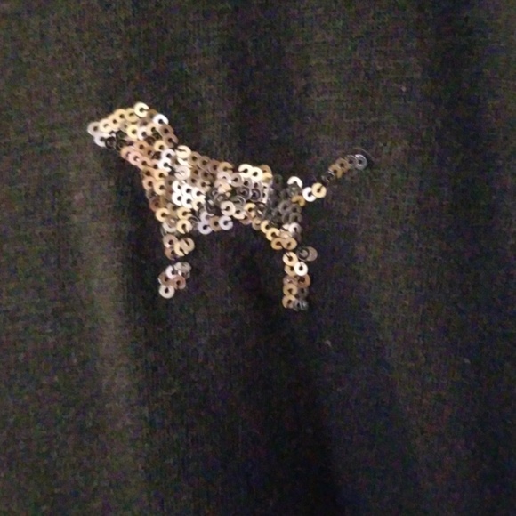 🌿XS PINK VS Bling Crewneck - Picture 3 of 4